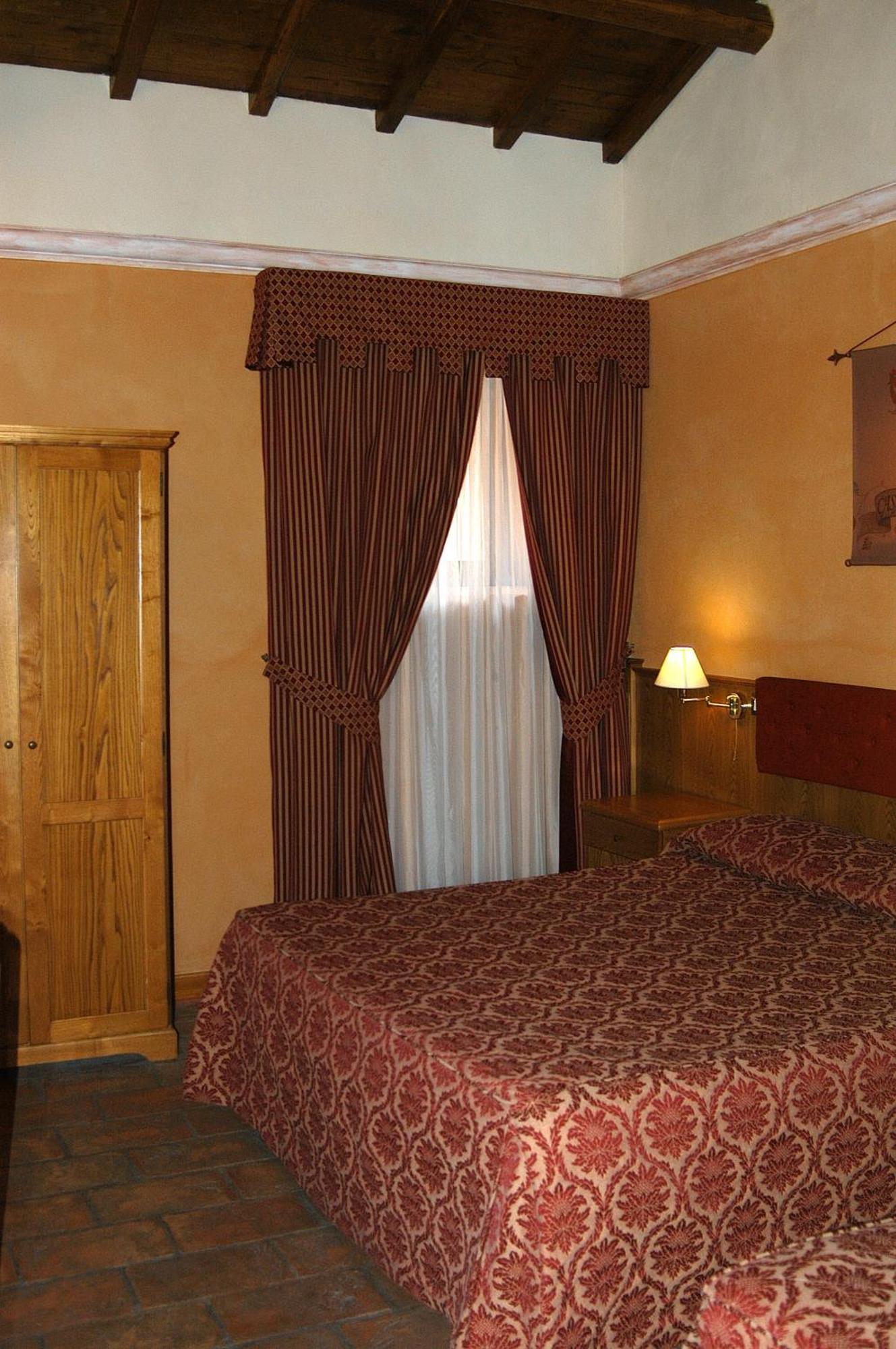 Hotel Casale Certosa Pavona Habitación foto